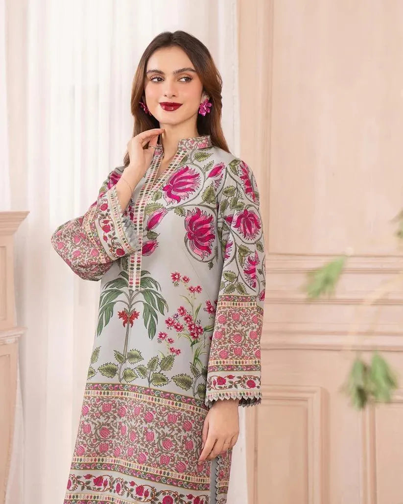 Silky lawn digital print coord set Kainaat