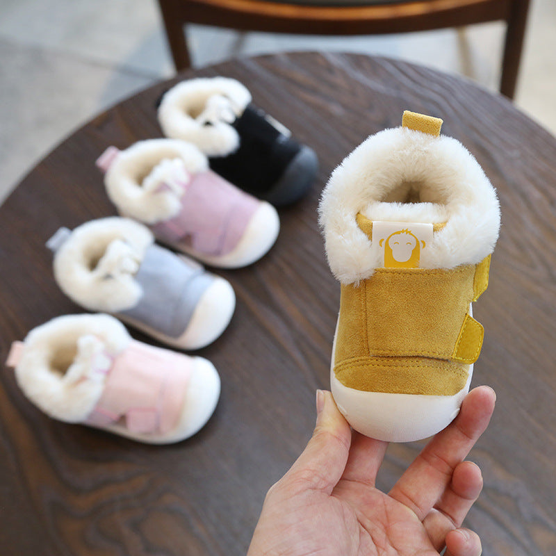 Kid's shoes