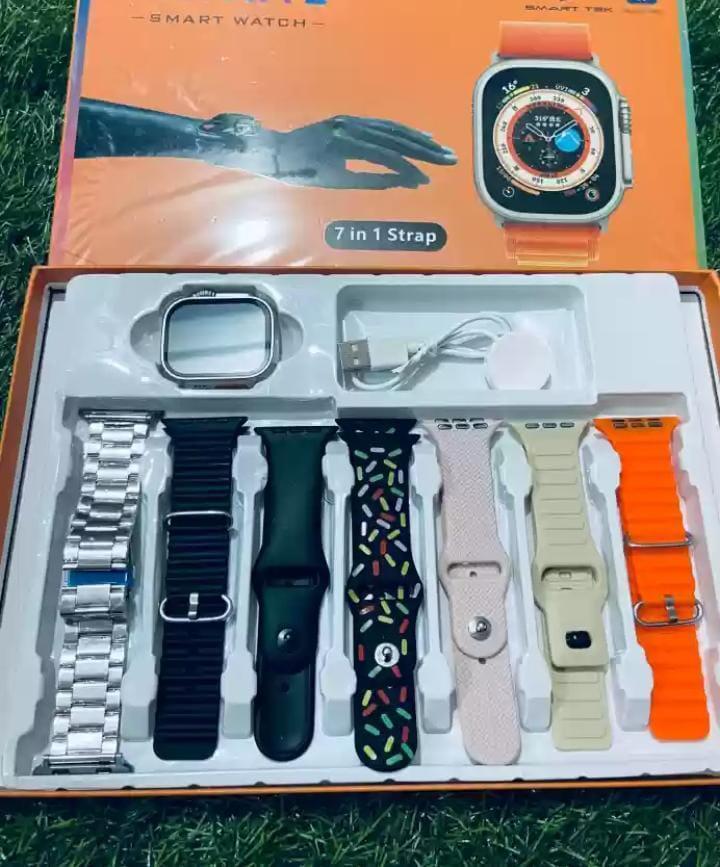 Multicolor smart watch with long battery life