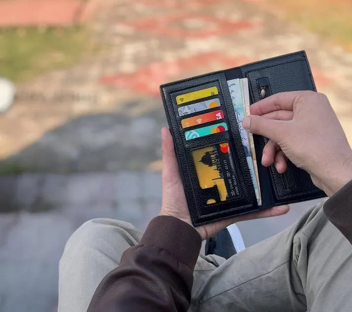 Men's Leather Wallet (Half crocodile design)
