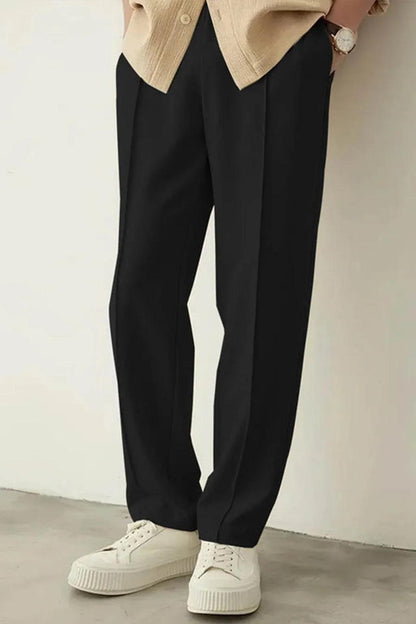 Noir relaxed Fit trousers.