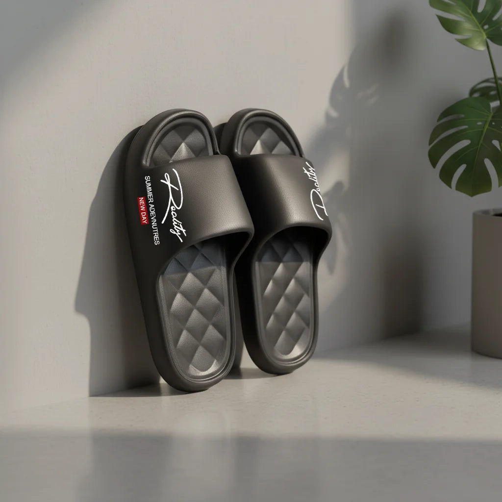 Summer innovative design EVA men's shoes, soft and lightweight home slippers