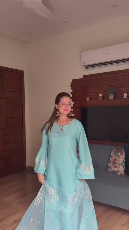 DEEPAK PARVANI Lawn