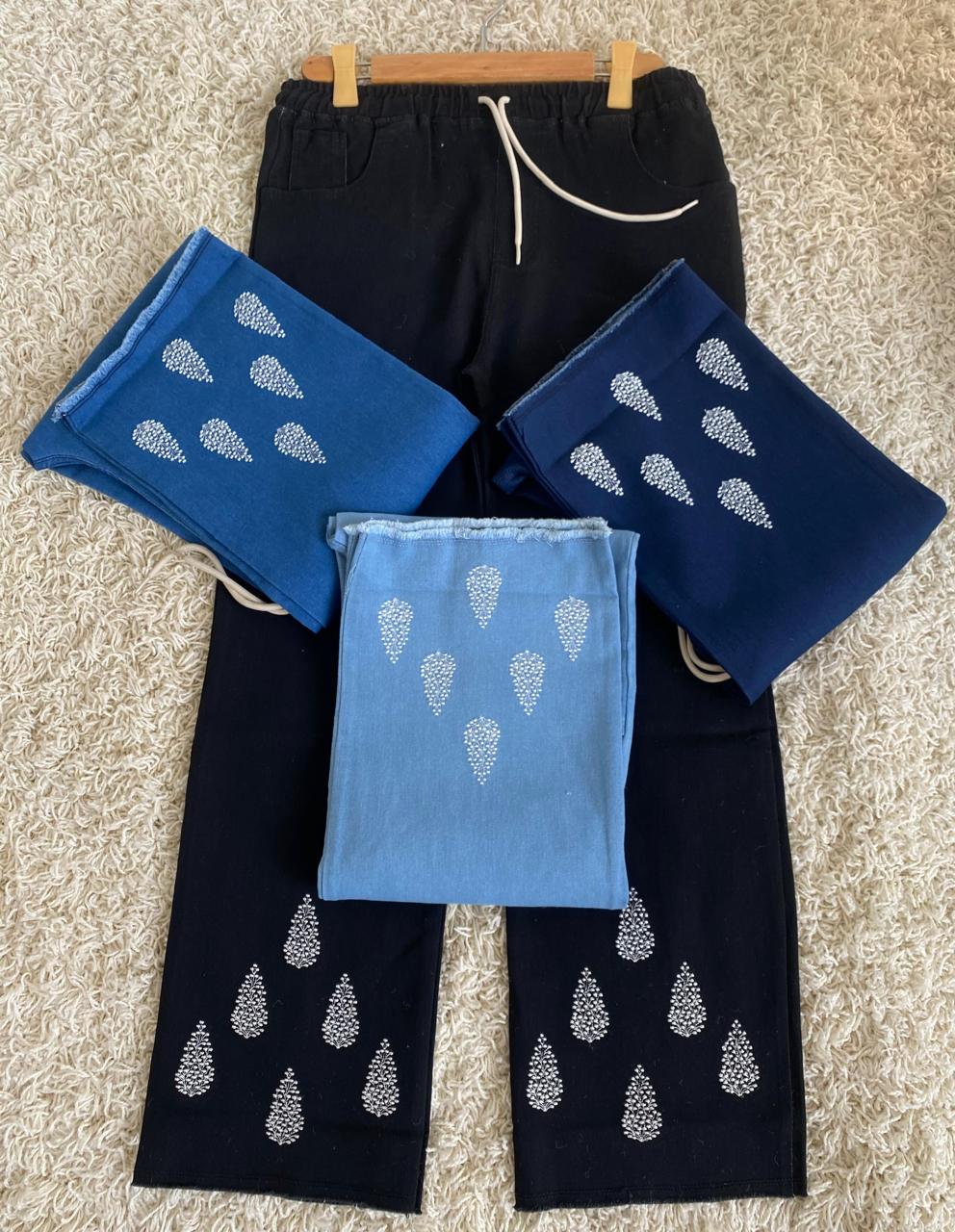 💫 *New Embroidery baggy style denim jeans* ✨