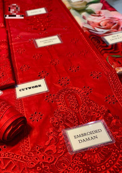 Mushq, Valentina MSL04-22
Fabric: Lawn & Silk