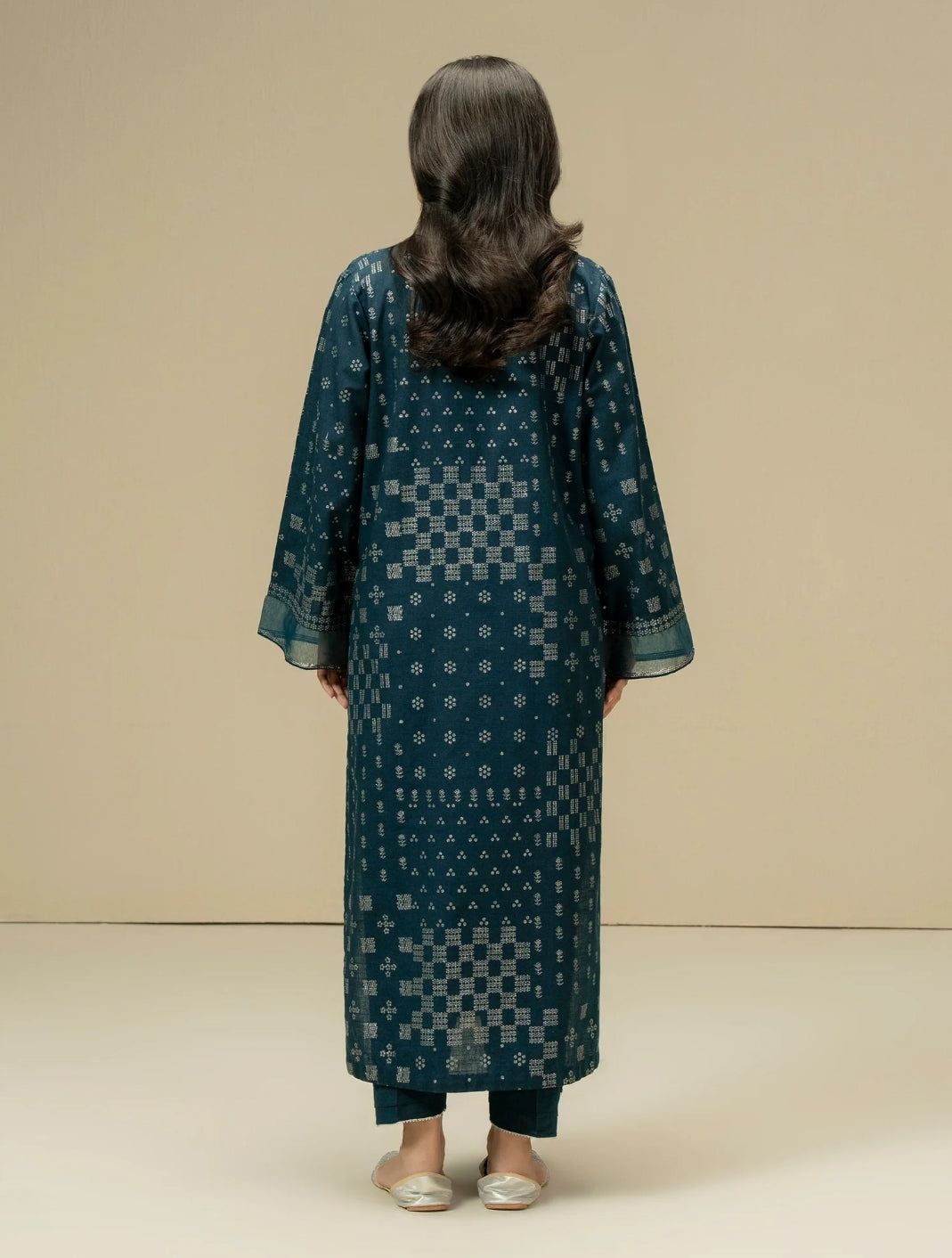 3 piece Khaddar suit Pret Embellishments Lime light