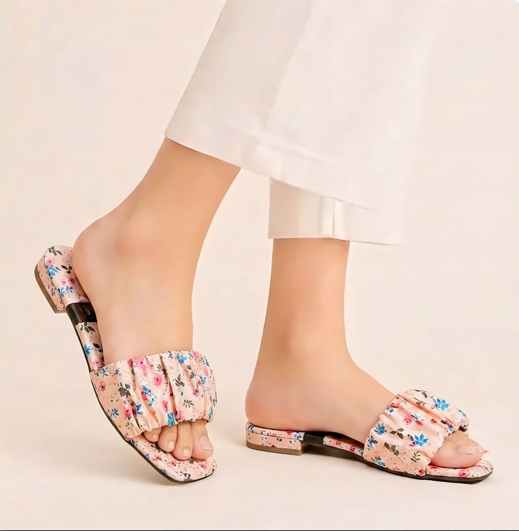 LADIES SLIPERS FOOTWEAR