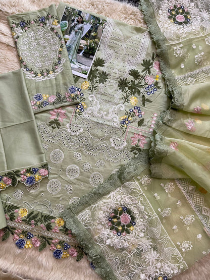 MARYAM HUSSAIN LAWN