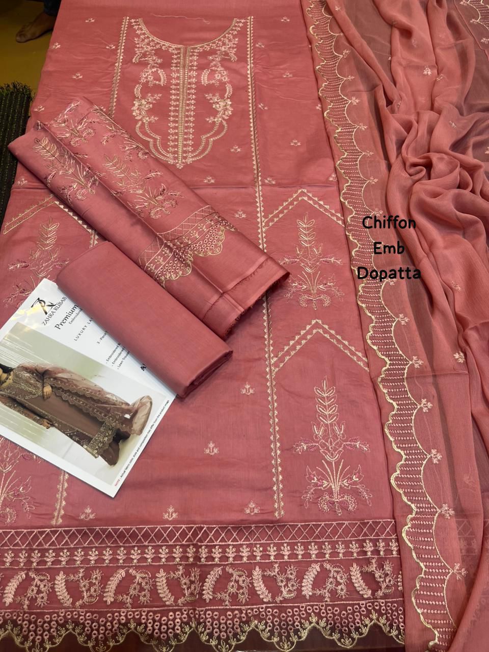 Zara rubab Fine Quality 90/70 Lawn with Chiffon Emb Dopatta