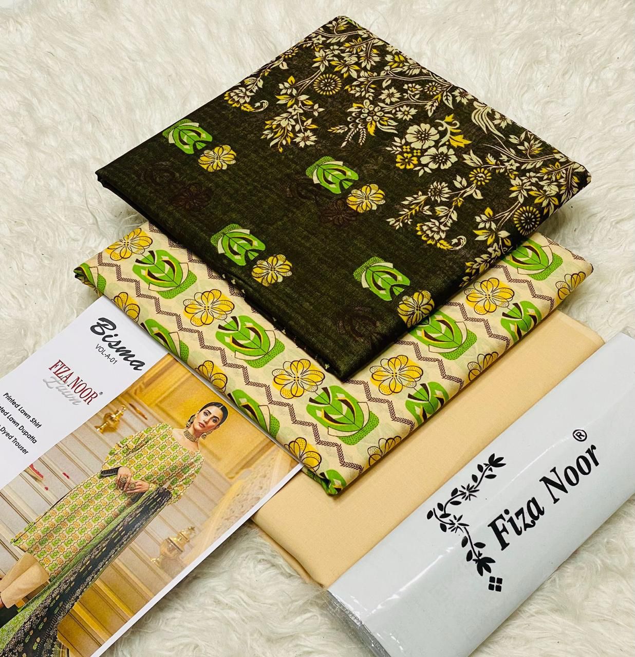 FIZA NOOR, LAWN,ORIGINAL 💯
DIGITAL PRINT LAWN SHIRT 6 colors