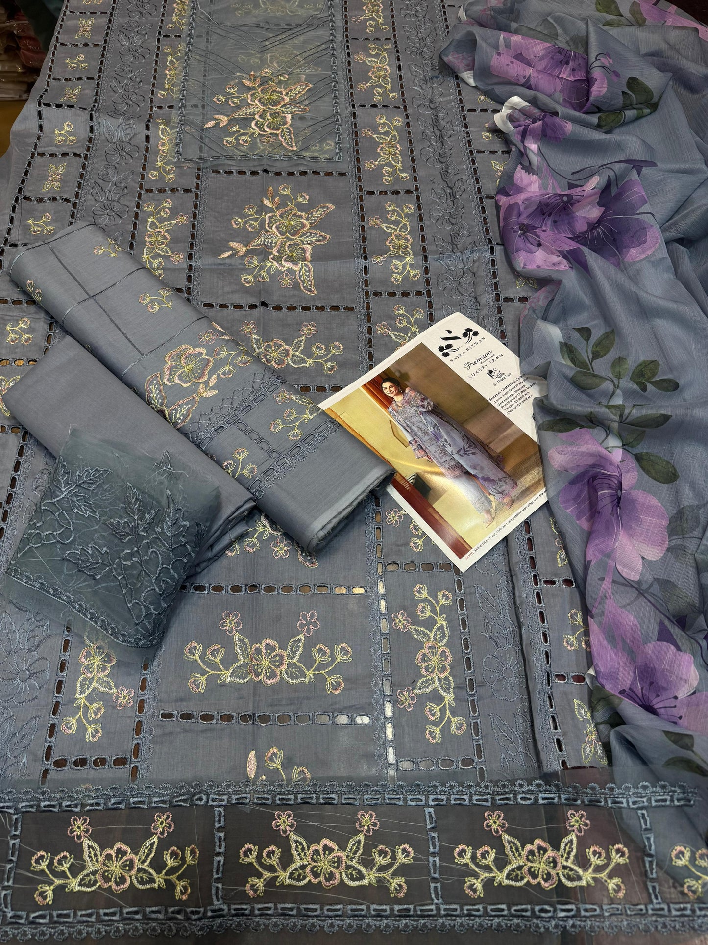 Saira Rizwan 2K26 fine quality 90/70 Lawn with Indian chiffon Dopatta, 3 Pcs Suit