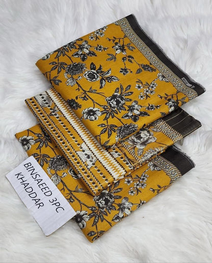Ladies winter collection printed Karandi (Dupatta, shirt, trouser, 3Pcs)