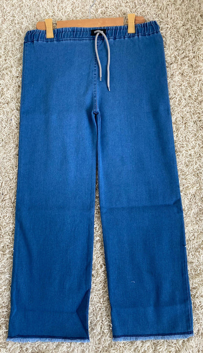 New baggy style denim jeans