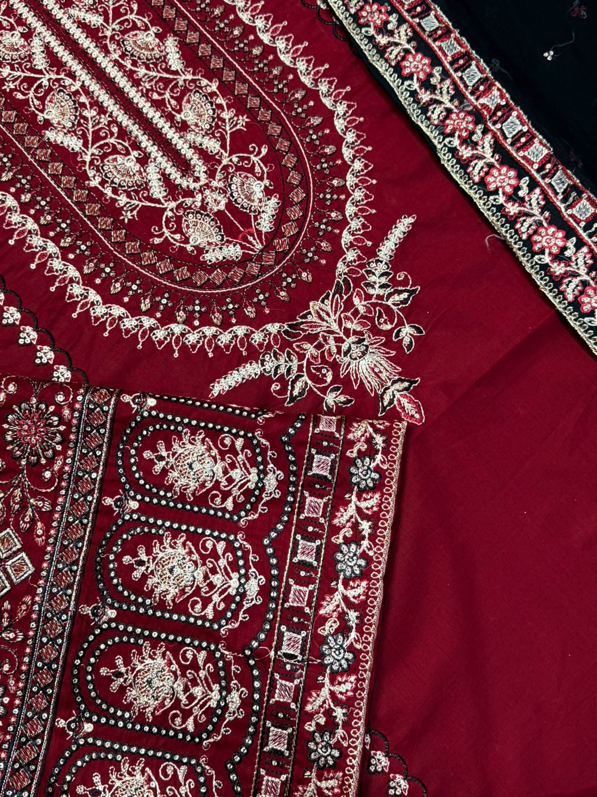 LAWN AIR JET FINE QUALITY STUFF* EMBROIDERED