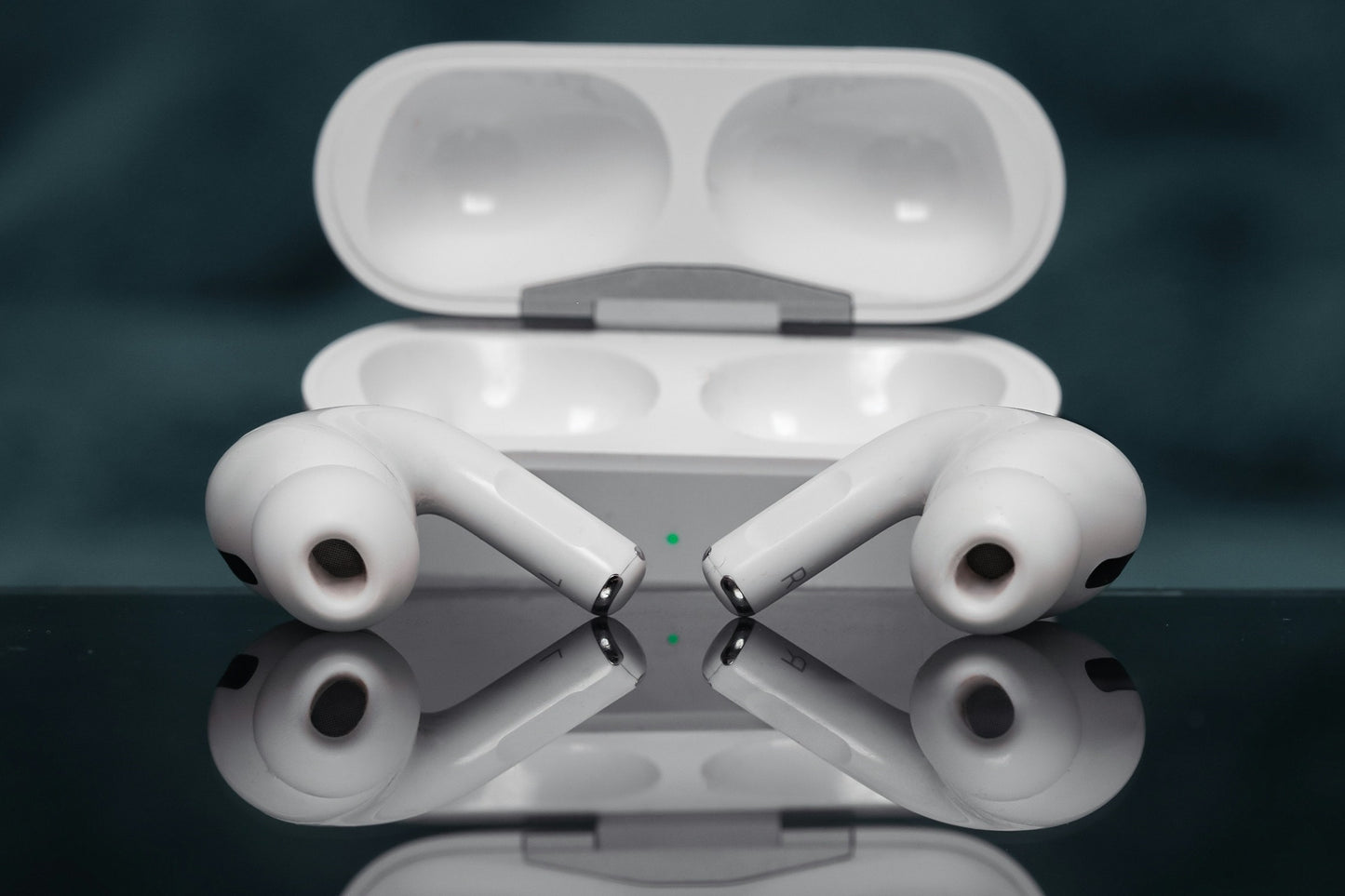 AirPods Pro Wireless Earbuds, Superior Sound Quality, Comfortable Fit