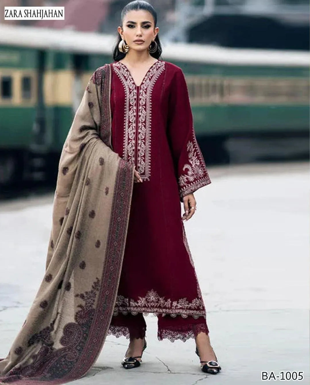 Maroon embroidered suit 2 pieces