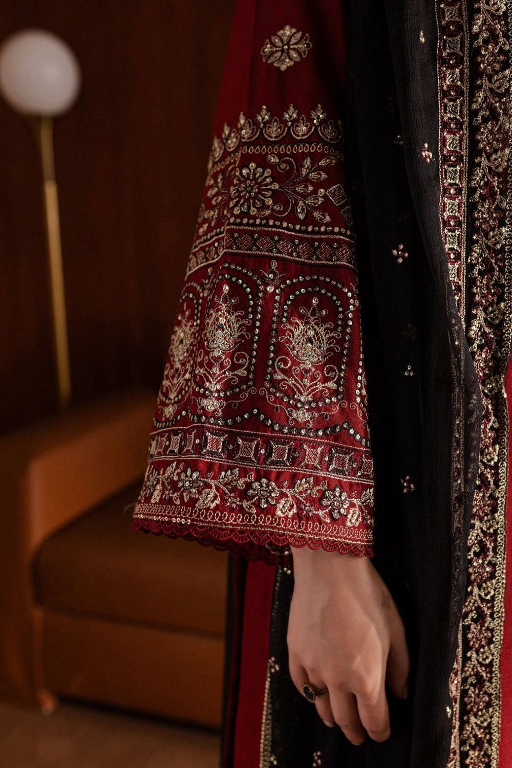 LAWN AIR JET FINE QUALITY STUFF* EMBROIDERED