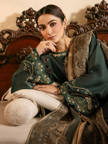 Izel* Available In *Lawn* Fabric 3pc!