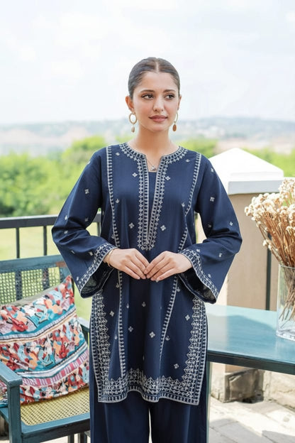 URGE,PURE 2PC EMBROIDERED, AIRJET 90/70 LAWN