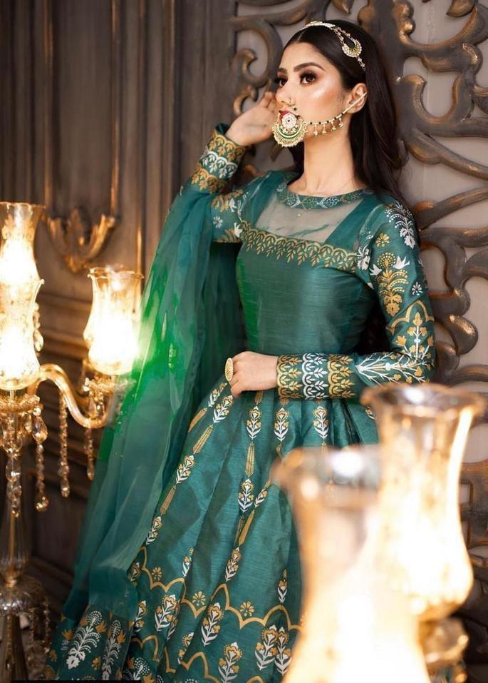 Women Kattan stitched digital printed maxi suit