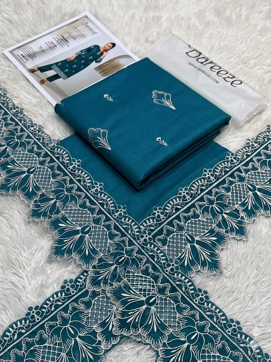 Bareezè Lawn