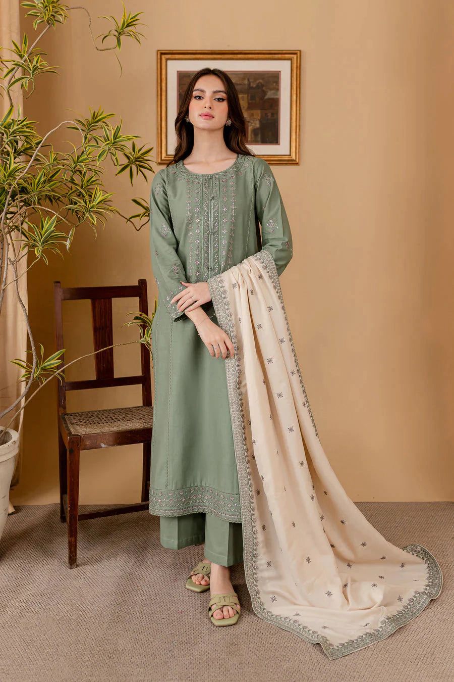 Ladies summer embroidered collection