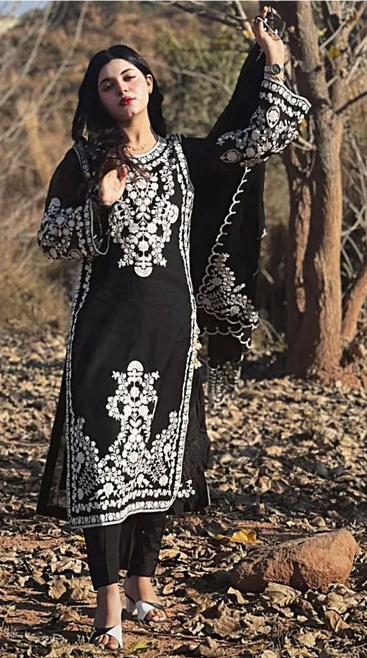 Agha Noor luxury, Fine Quality 90/70 Lawn with Ready to wear Chiffon Emb Dopatta*