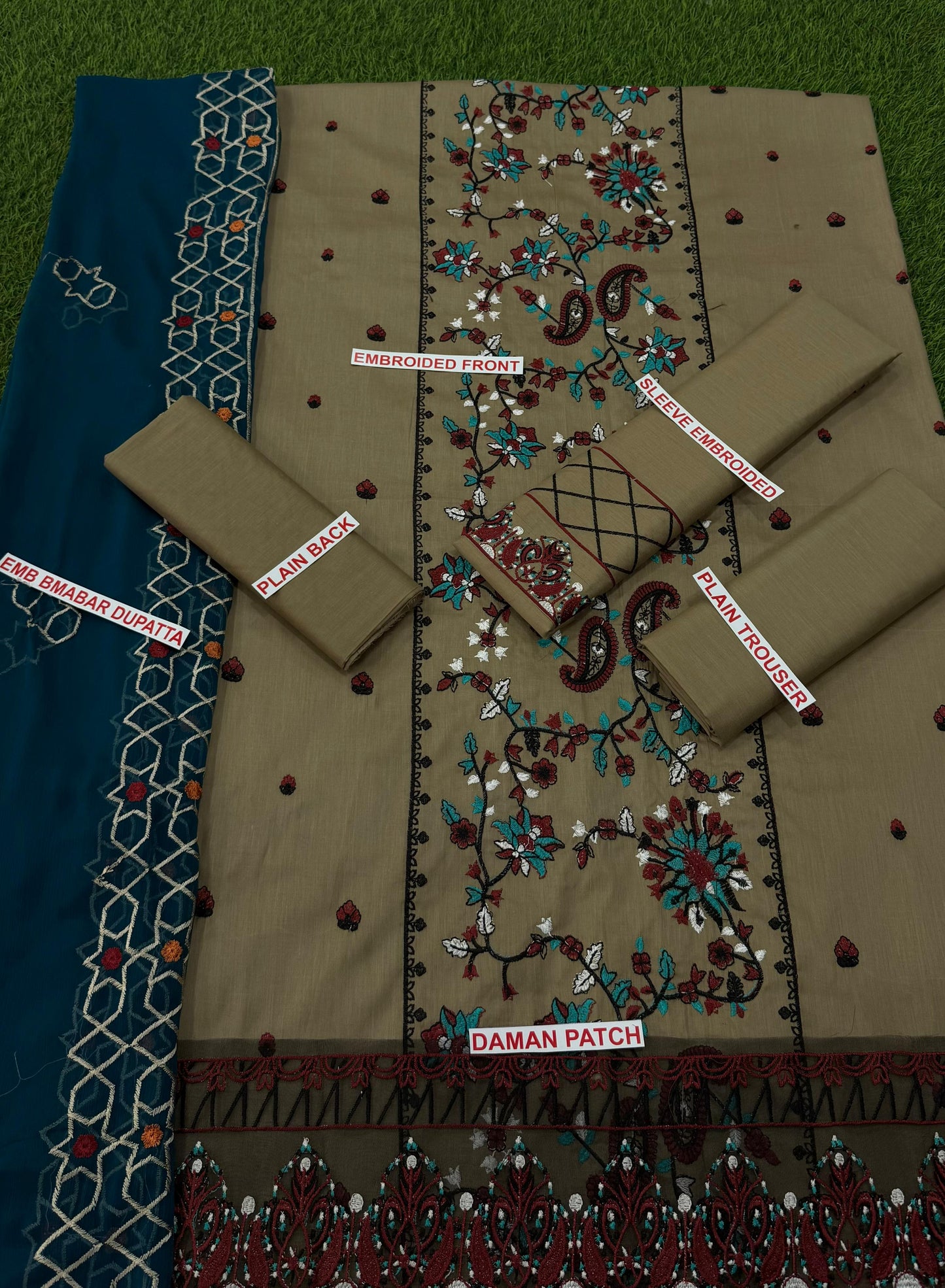 Bin Ilyas*FABRIC*LAWN 90/70*
3pc