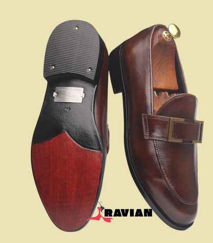 Patina Gold leather shoes