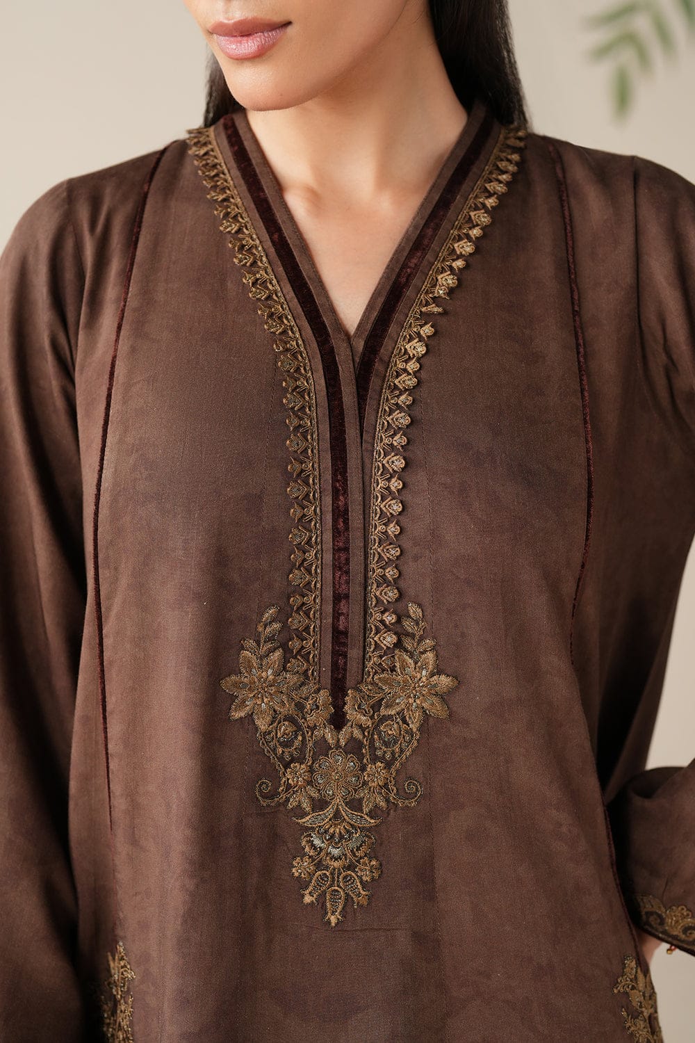 LADIES BAROQUE WINTER COLLECTION 2025