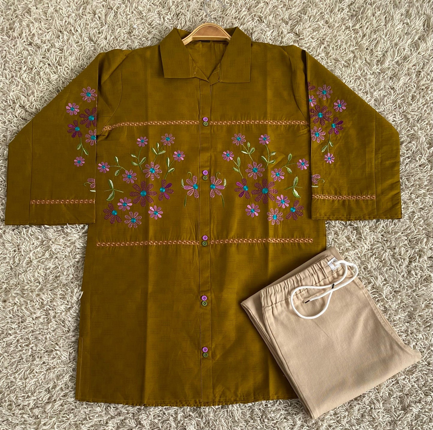 Summer Cotton Embroided Top with baggy jeans.