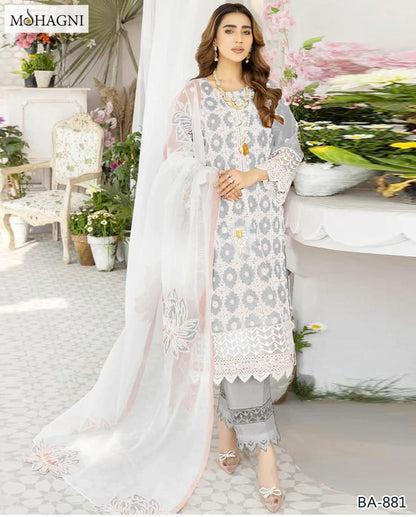 BANADORA LAWN 100-100*
3pc embroidered**Neck,Daman patch embroidered*