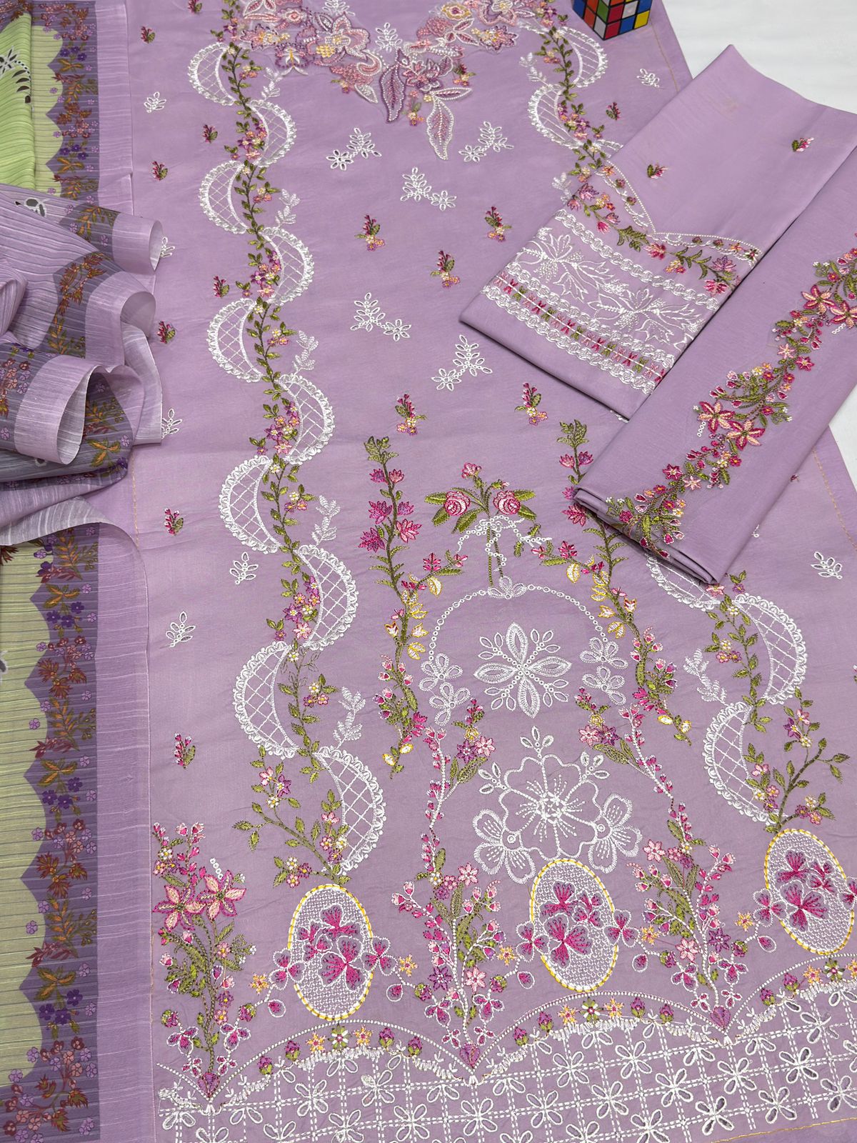 SUMMER COLLECTION UNSTITCHED```🍂*_Qalamqar 4016_*🍂