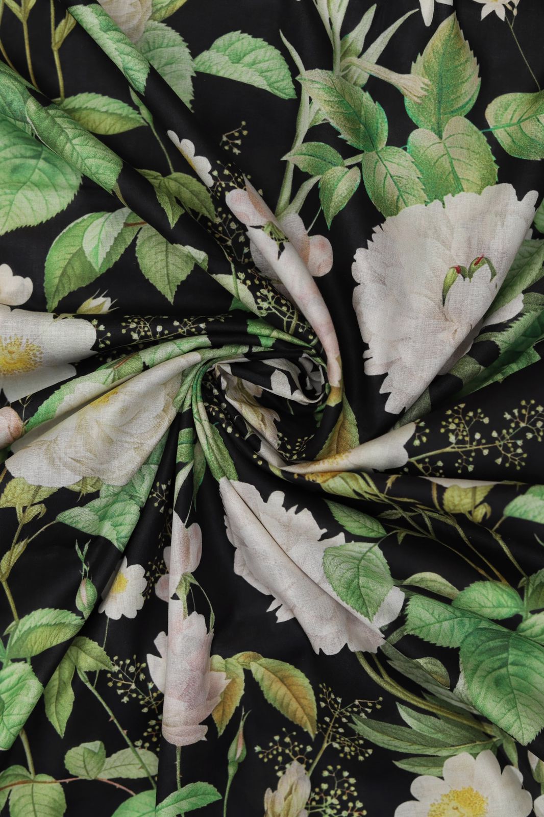 LAWN 3Pc,Front Printed*Daman Embroidery Patch 2K26 article