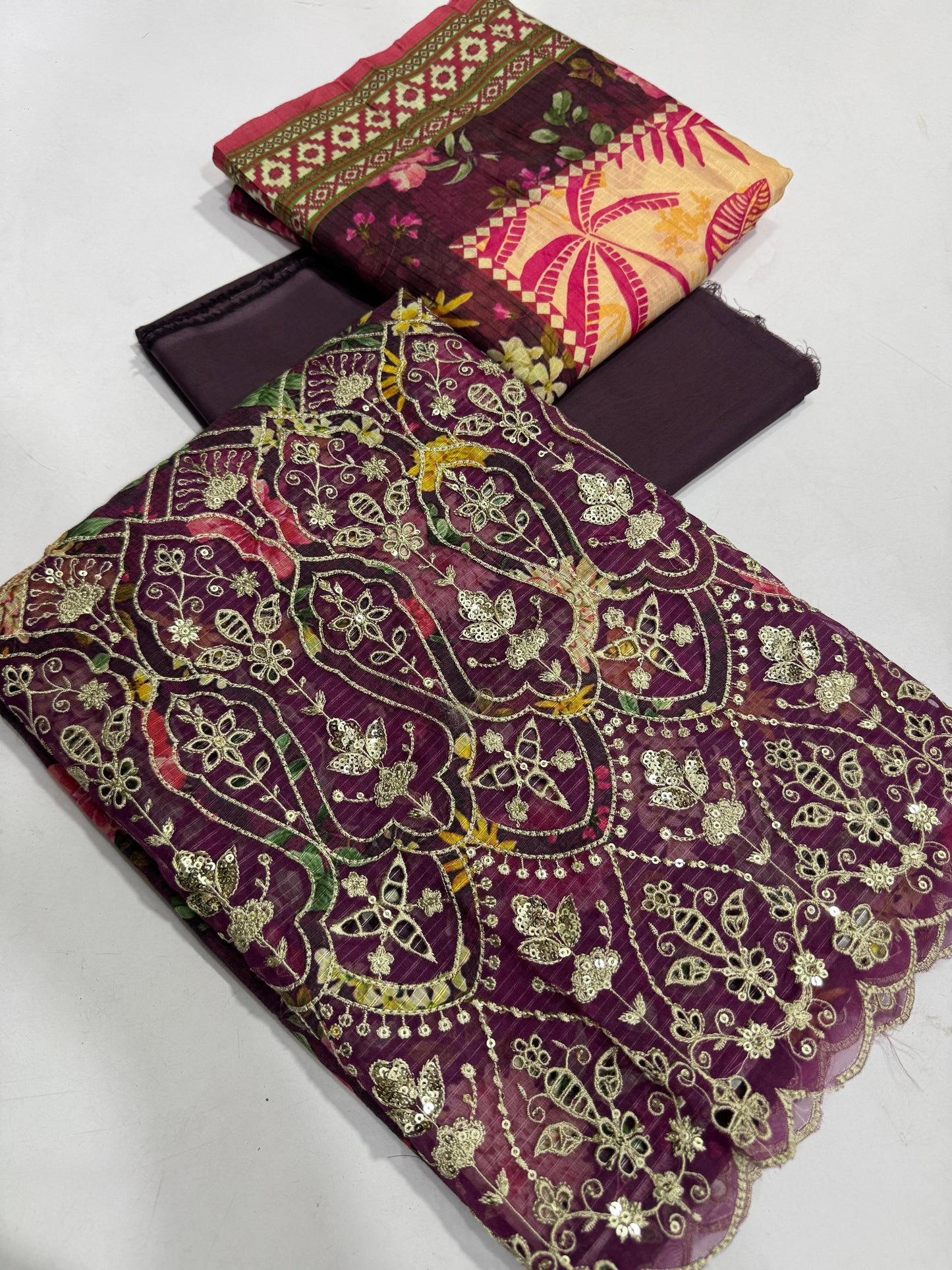RIWAYAT, 3 PC PRINT LAWN EMBROIDERED CHIKENCARI 7 color's